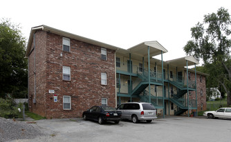 1905-1909 Dawn St Apartments