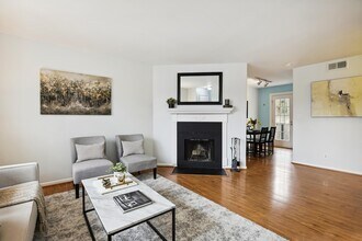 2649 S Walter Reed Dr in Arlington, VA - Building Photo - Building Photo