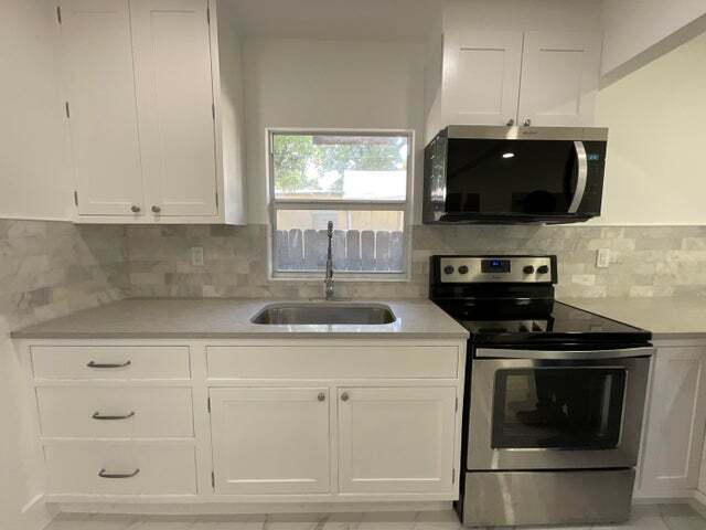 700 Tallapoosa St in West Palm Beach, FL - Building Photo - Building Photo