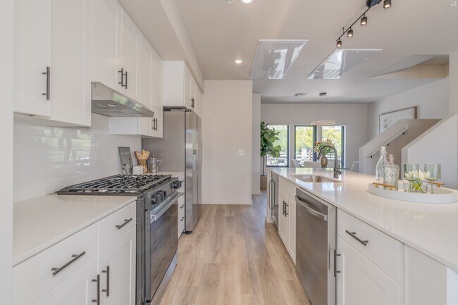 Liberty at Estrella Falls in Goodyear, AZ - Building Photo - Interior Photo