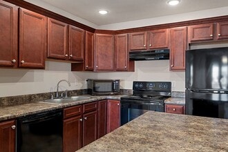 CARDINAL RIDGE in Chatham, IL - Building Photo - Building Photo