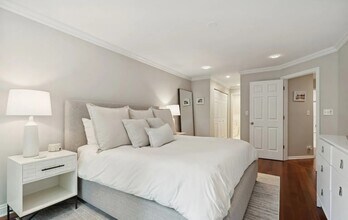 2040 N Lincoln Ave in Chicago, IL - Building Photo - Building Photo