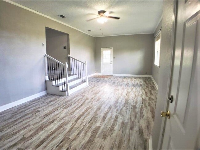 1168 Preston Meadows Rd in Sherman, TX - Foto de edificio - Building Photo