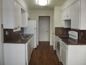 3707 Elmwood Avenue in Lubbock, TX - Building Photo - Building Photo