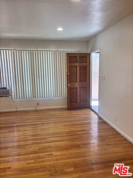 918 S Bedford St in Los Angeles, CA - Building Photo - Building Photo