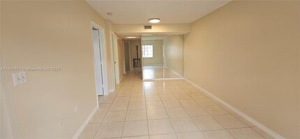 13407 SW 154th St in Miami, FL - Building Photo - Building Photo
