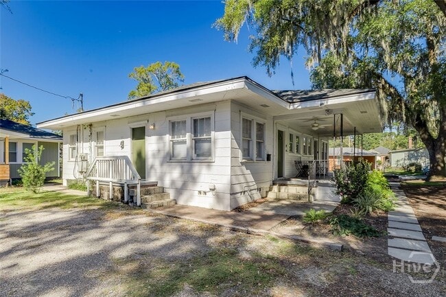 1317 E 38th St in Savannah, GA - Building Photo - Building Photo