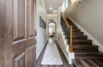 2710 Sherwin St in Houston, TX - Building Photo - Building Photo