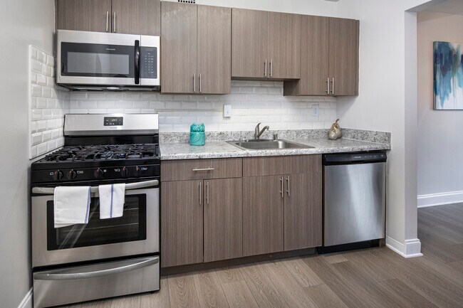 Wood Lee Arms in Arlington, VA - Foto de edificio - Interior Photo