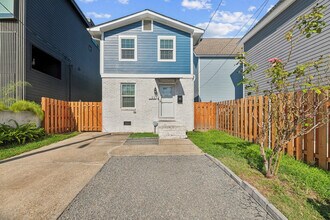 111 Hanover St in Charleston, SC - Building Photo - Building Photo