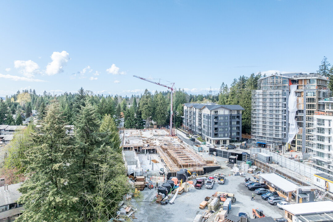 Towns At Lynn in North Vancouver, BC - Building Photo