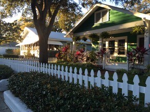 616 Wilkie St in Dunedin, FL - Building Photo - Building Photo
