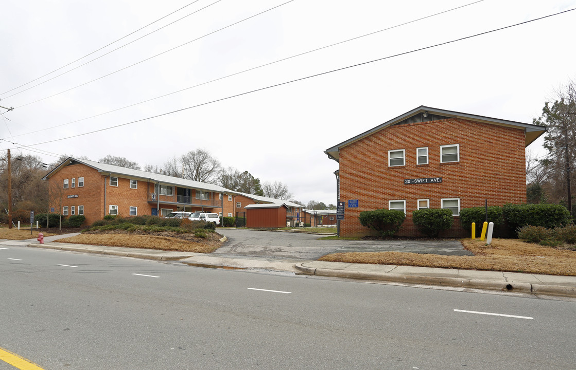 301 Swift Ave in Durham, NC - Building Photo