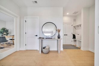 14 Davis Dr in Englewood Cliffs, NJ - Building Photo - Building Photo