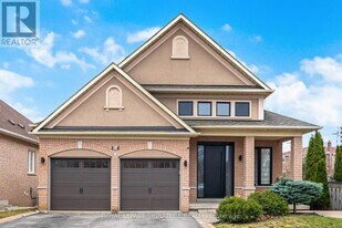 53 Guery Crescent in Vaughan, ON - Building Photo
