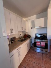 3266 Descanso Dr in Los Angeles, CA - Foto de edificio - Building Photo