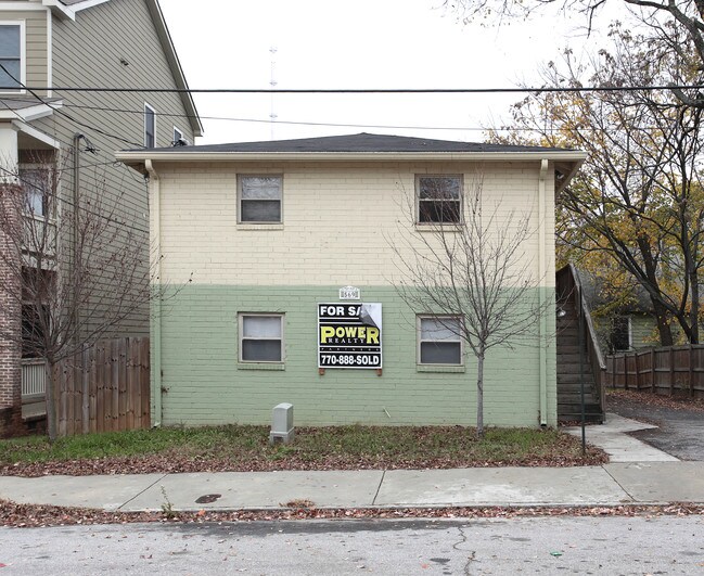 569 Ira St SW in Atlanta, GA - Foto de edificio - Building Photo