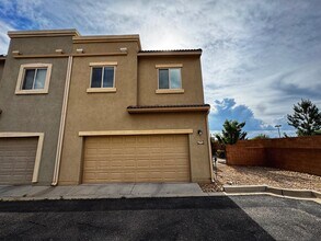 11019 Marina Gate Trail NE in Albuquerque, NM - Building Photo - Building Photo