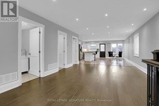 14 Rotherham Ave in Toronto, ON - Building Photo - Building Photo