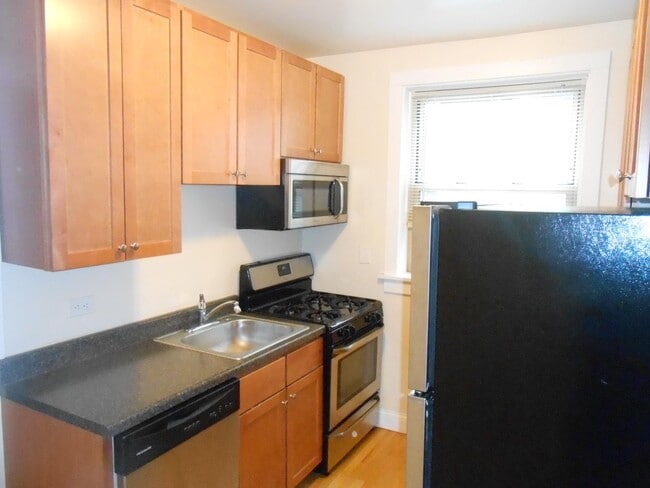 property at 914 Crain St