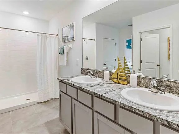 2763 Common Fig Run in Wesley Chapel, FL - Building Photo - Building Photo