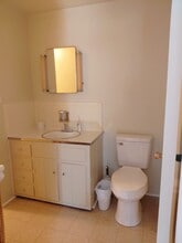 3450 Doncaster Rd in Winston-Salem, NC - Foto de edificio - Building Photo