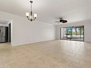 5084 Marsh Field Rd in Sarasota, FL - Building Photo - Building Photo
