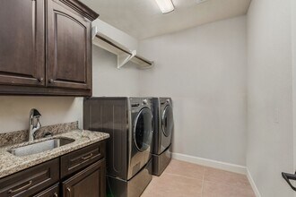 Available August 2026! Beautiful home in the Carters Crossing subdivision! in College Station, TX - Building Photo - Building Photo