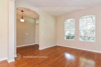 6108 Whimbrelwood Dr in Lithia, FL - Building Photo - Building Photo