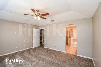 324 W New England Dr in Elkton, FL - Building Photo - Building Photo