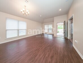 16304 Fair Winds Way in Edmond, OK - Building Photo - Building Photo