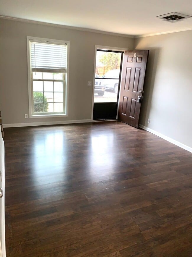 905 Virginia Ave in Nashville, TN - Building Photo - Building Photo