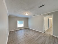 2938 Woodfield Dr photo'