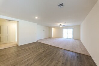 25751 W Coles Rd in Buckeye, AZ - Building Photo - Building Photo