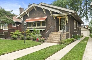 1719 Davis Ave in Whiting, IN - Building Photo