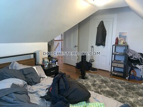 18 Sumner St, Unit 3 in Boston, MA - Building Photo - Building Photo