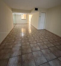 1190 NW 124th Ave in Miami, FL - Building Photo - Building Photo