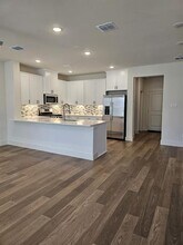 4742 Smokey Quartz Ln in Arlington, TX - Foto de edificio - Building Photo