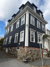 102 Front St in Marblehead, MA - Building Photo - Building Photo