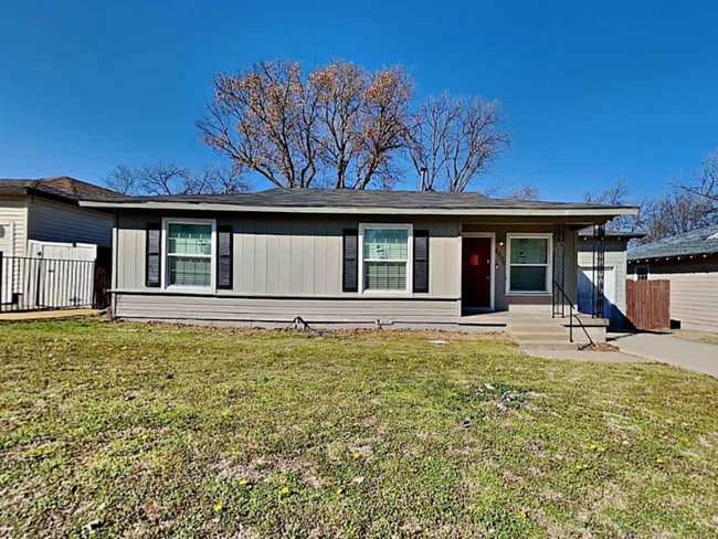 property at 4600 Odessa Ave