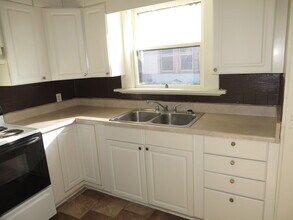 1114 Rockhill St in Fort Wayne, IN - Building Photo - Building Photo