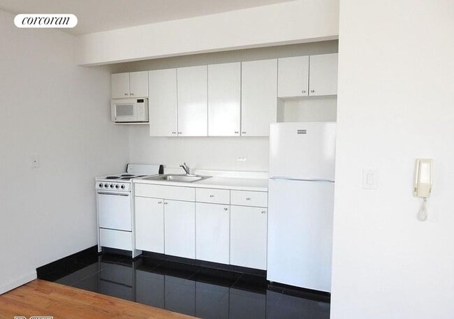 344 3rd Ave in New York, NY - Foto de edificio - Building Photo