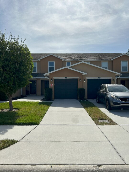 217 Michelangelo Pl in St. Augustine, FL - Building Photo