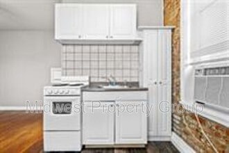 1103 N 2nd St in St. Charles, MO - Building Photo - Building Photo