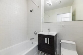 150 Clermont Ave in Brooklyn, NY - Building Photo - Building Photo