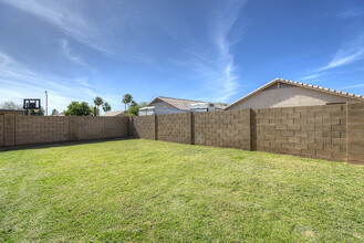 13448 W Desert Ln in Surprise, AZ - Building Photo - Building Photo