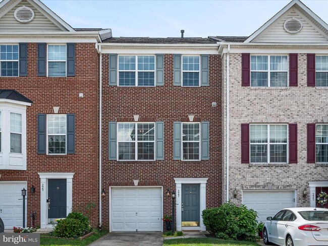 property at 227 Hawks View Square SE