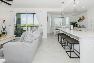 5835 Double Eagle Cir in Ave Maria, FL - Foto de edificio - Building Photo