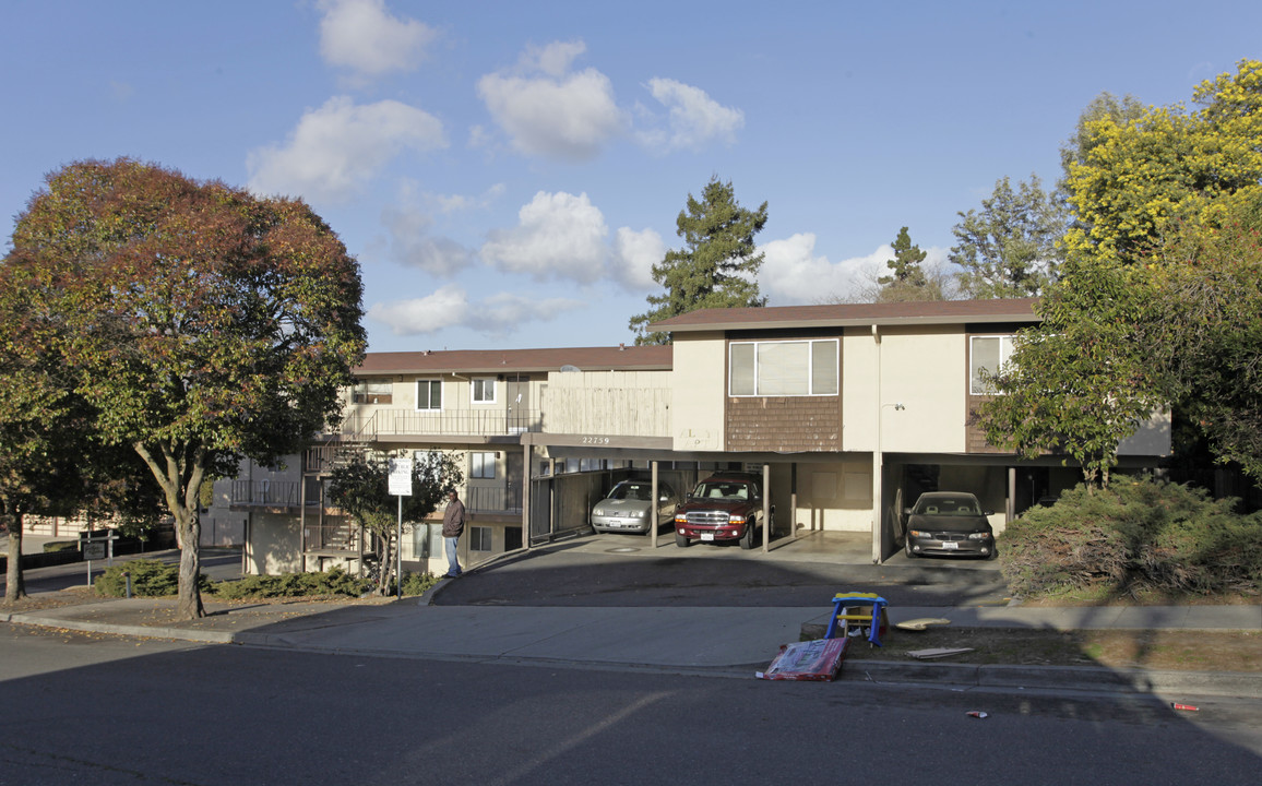 Ally Apartments in Hayward, CA - Building Photo