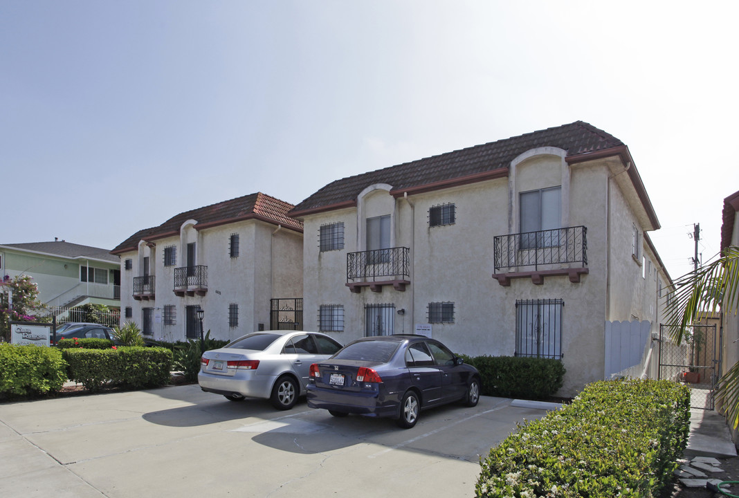 Casa Ramona in San Diego, CA - Building Photo